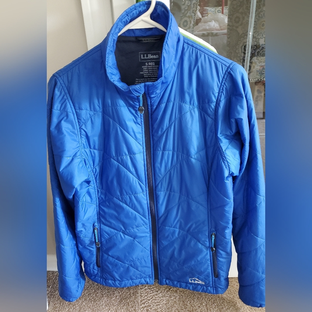 LIKE NEW - LL Bean Women's Small Primaloft Packaway Jacket